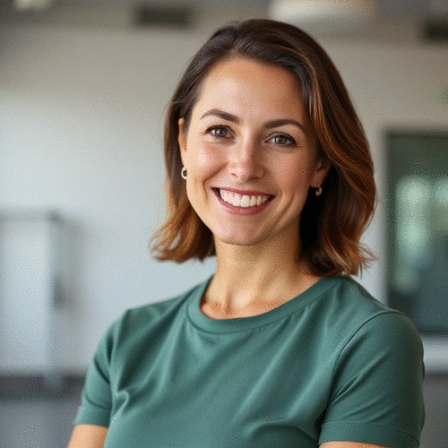 About Evelyn Hartman